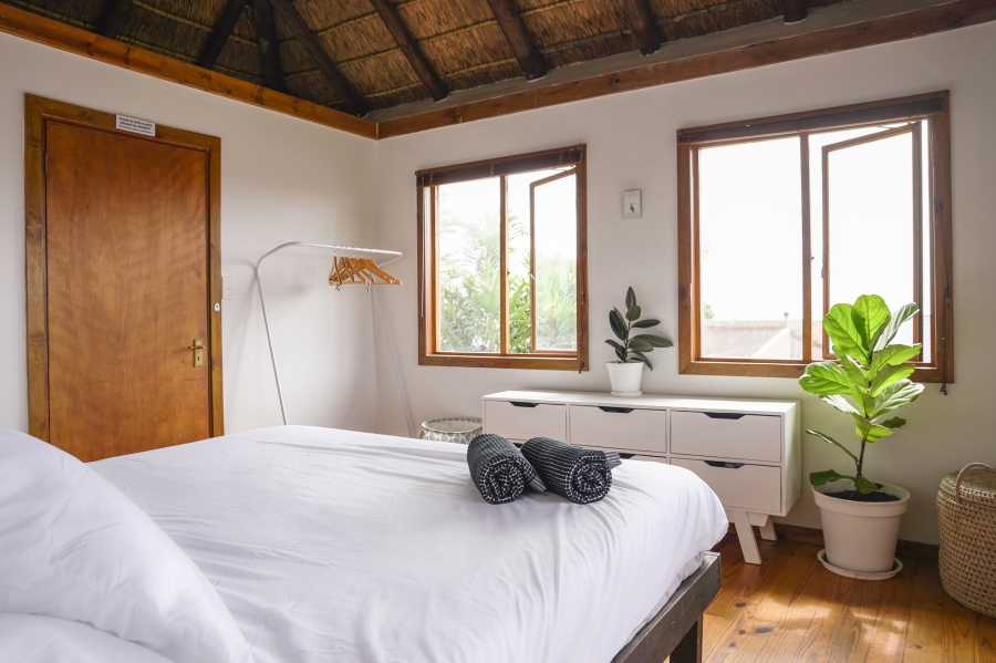 2 Bedroom Property for Sale in Wavecrest Eastern Cape